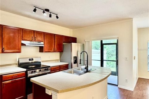 Touwnhouse à louer à Wesley Chapel, Floride: 2 chambres, 120.59 m2 № 2425762 - photo 4