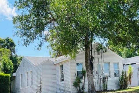 Casa en venta en Auburndale, Florida, 3 dormitorios, 176.05 m2 № 2109895 - foto 3