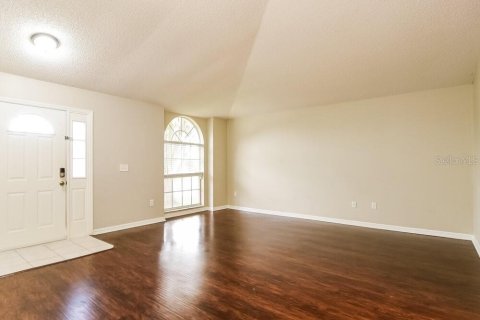 Villa ou maison à louer à Orlando, Floride: 3 chambres, 134.43 m2 № 2345610 - photo 4
