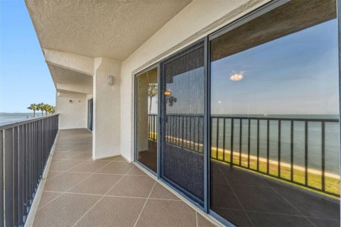 Condo in Saint Petersburg, Florida, 2 bedrooms  № 1644056 - photo 20