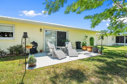 Villa ou maison à vendre à St. Lucie, Floride: 2 chambres, 105.44 m2 № 2187582 - photo 20