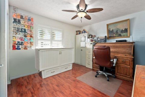 Villa ou maison à vendre à St. Lucie, Floride: 2 chambres, 105.44 m2 № 2187582 - photo 18