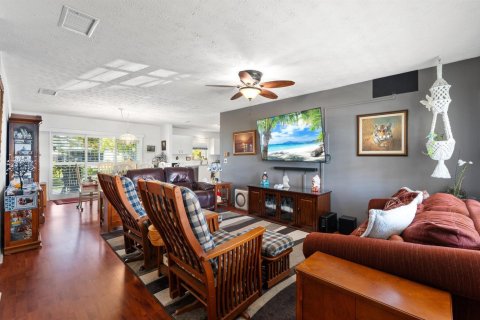 Villa ou maison à vendre à St. Lucie, Floride: 2 chambres, 105.44 m2 № 2187582 - photo 6