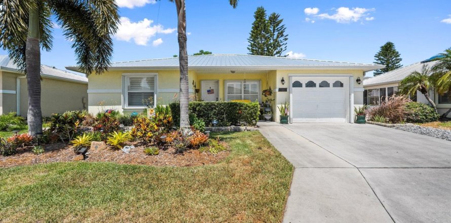 Villa ou maison à St. Lucie, Floride 2 chambres, 105.44 m2 № 2187582