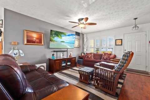 Villa ou maison à vendre à St. Lucie, Floride: 2 chambres, 105.44 m2 № 2187582 - photo 8