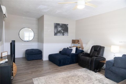 Casa en venta en Palm Harbor, Florida, 2 dormitorios, 87.14 m2 № 2209258 - foto 4
