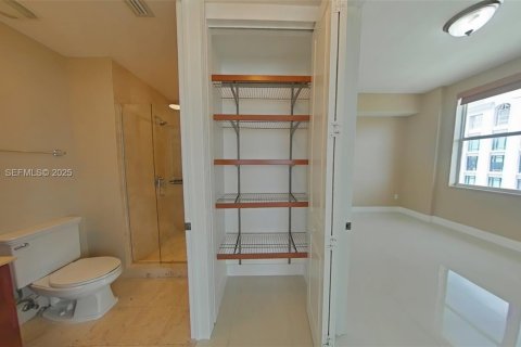 Купить кондоминиум в Корал-Гейблс, Флорида 2 спальни, 109.72м2, № 1988500 - фото 14