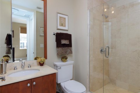 Купить кондоминиум в Корал-Гейблс, Флорида 2 спальни, 109.72м2, № 1988500 - фото 15