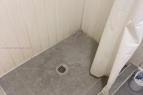 Villa ou maison à vendre à Hollywood, Floride: 3 chambres, 122.07 m2 № 2053129 - photo 5