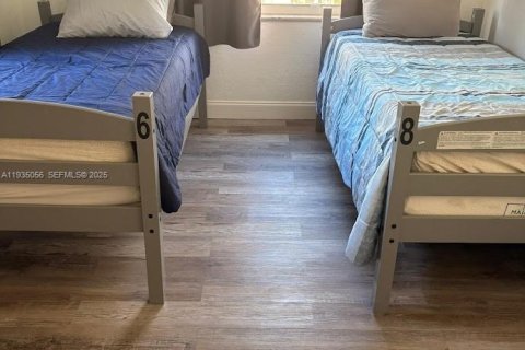 Villa ou maison à vendre à Hollywood, Floride: 3 chambres, 122.07 m2 № 2053129 - photo 7