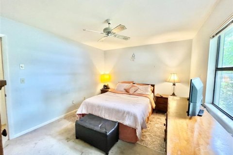 House in Gainesville, Florida 2 bedrooms, 90.3 sq.m. № 1878146 - photo 14