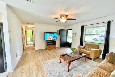 House in Gainesville, Florida 2 bedrooms, 90.3 sq.m. № 1878146 - photo 3