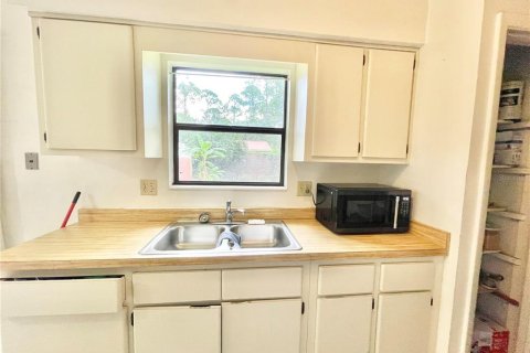 House in Gainesville, Florida 2 bedrooms, 90.3 sq.m. № 1878146 - photo 9