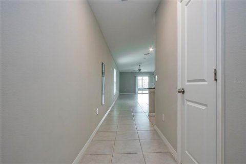 House in Sun City Center, Florida 3 bedrooms, 134.8 sq.m. № 2201714 - photo 14