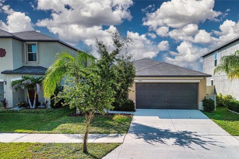 House in Sun City Center, Florida 3 bedrooms, 134.8 sq.m. № 2201714 - photo 10