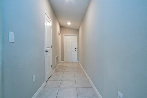 House in Sun City Center, Florida 3 bedrooms, 134.8 sq.m. № 2201714 - photo 16