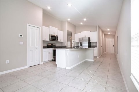 House in Sun City Center, Florida 3 bedrooms, 134.8 sq.m. № 2201714 - photo 27