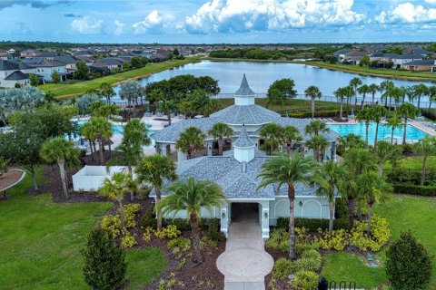 House in Sun City Center, Florida 3 bedrooms, 134.8 sq.m. № 2201714 - photo 5