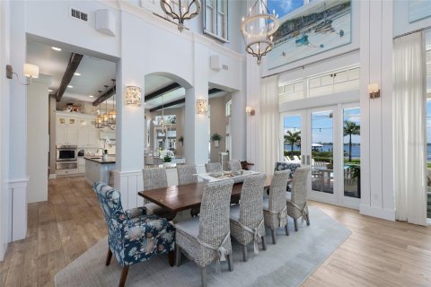 Casa en venta en Bradenton, Florida, 6 dormitorios, 651.9 m2 № 2206702 - foto 14
