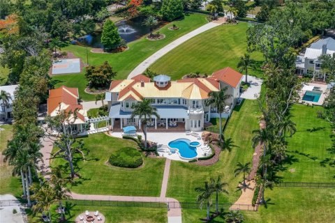 Casa en venta en Bradenton, Florida, 6 dormitorios, 651.9 m2 № 2206702 - foto 6