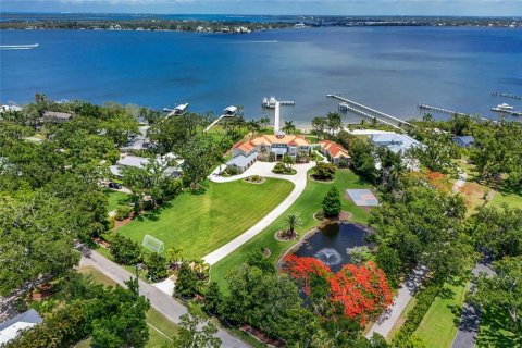 Casa en venta en Bradenton, Florida, 6 dormitorios, 651.9 m2 № 2206702 - foto 2