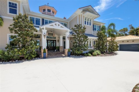 Casa en venta en Bradenton, Florida, 6 dormitorios, 651.9 m2 № 2206702 - foto 8