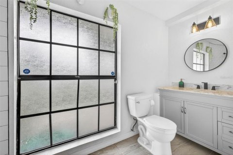 House in Tampa, Florida 3 bedrooms, 175.31 sq.m. № 2233479 - photo 28