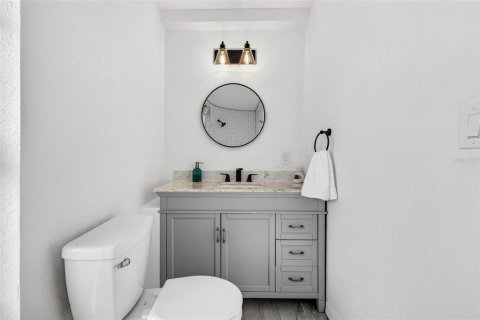 House in Tampa, Florida 3 bedrooms, 175.31 sq.m. № 2233479 - photo 30