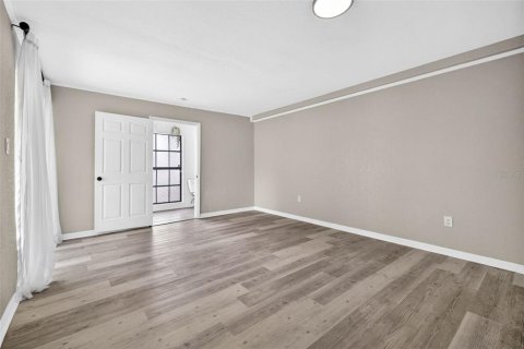 House in Tampa, Florida 3 bedrooms, 175.31 sq.m. № 2233479 - photo 26