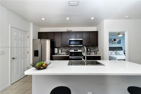 Villa ou maison à vendre à Cape Coral, Floride: 3 chambres № 1833953 - photo 6