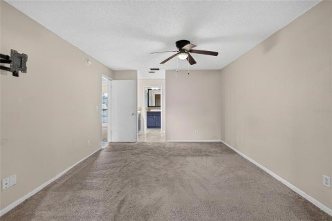 Casa en venta en Plant City, Florida, 4 dormitorios, 177.16 m2 № 2156249 - foto 15