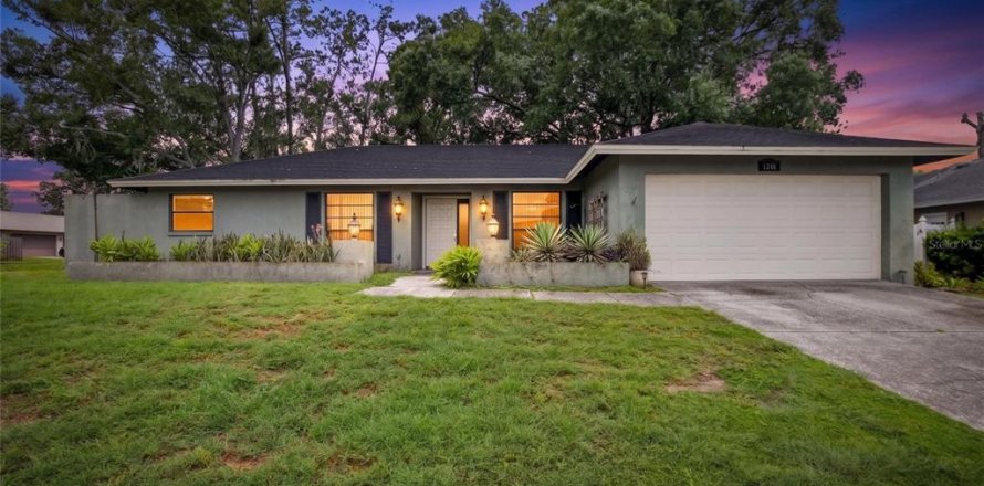 Casa en Plant City, Florida 4 dormitorios, 177.16 m2 № 2156249