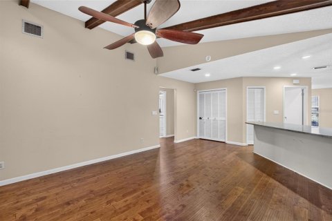 Casa en venta en Plant City, Florida, 4 dormitorios, 177.16 m2 № 2156249 - foto 8