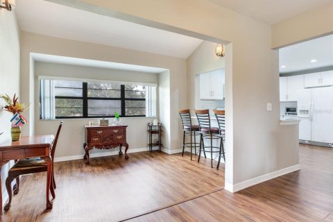 Condo in Tampa, Florida, 2 bedrooms  № 1894475 - photo 23