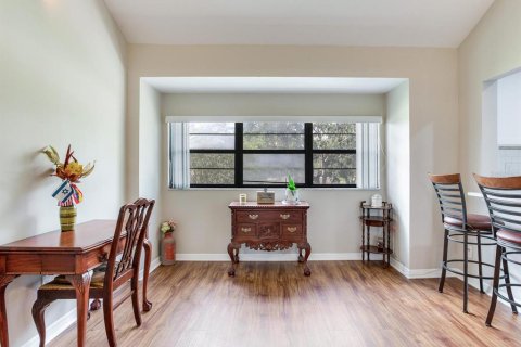 Condo in Tampa, Florida, 2 bedrooms  № 1894475 - photo 21