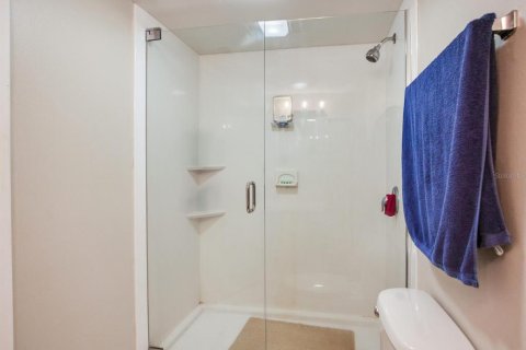 Condo in Tampa, Florida, 2 bedrooms  № 1894475 - photo 27
