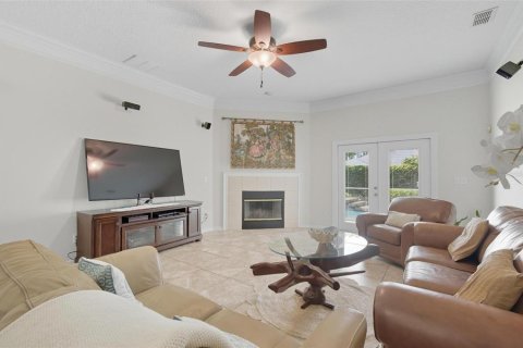 House in Palm Coast, Florida 4 bedrooms, 214.23 sq.m. № 1902722 - photo 13