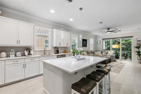 House in Venice, Florida 2 bedrooms, 139.45 sq.m. № 2234080 - photo 11