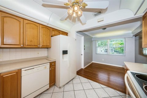 Villa ou maison à vendre à Saint Petersburg, Floride: 3 chambres, 134.52 m2 № 2142080 - photo 13