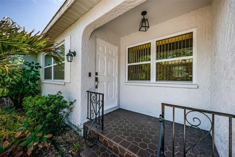 Villa ou maison à vendre à Saint Petersburg, Floride: 3 chambres, 134.52 m2 № 2142080 - photo 3