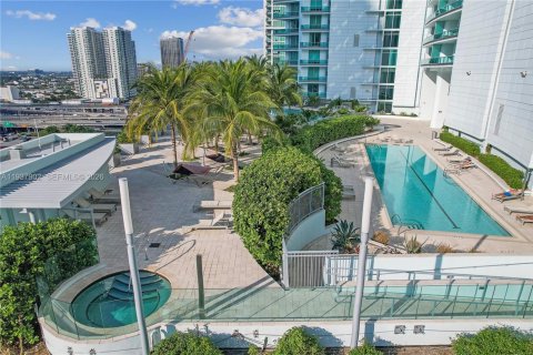 Condominio en venta en Miami, Florida, 1 dormitorio, 95.78 m2 № 2057407 - foto 30