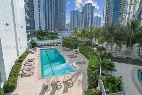 Condominio en venta en Miami, Florida, 1 dormitorio, 95.78 m2 № 2057407 - foto 29