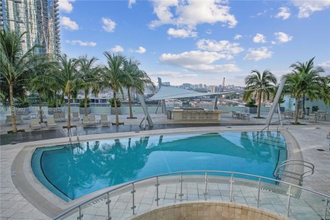 Condominio en venta en Miami, Florida, 1 dormitorio, 95.78 m2 № 2057407 - foto 28
