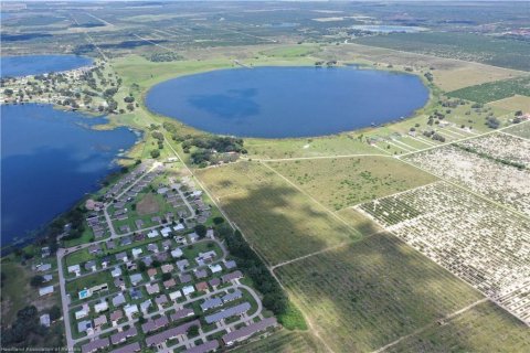 Terreno en venta en Avon Park, Florida № 1898585 - foto 2