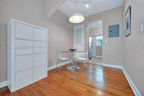 Снять в аренду квартиру в Майами-Бич, Флорида 1 спальня, 58.81м2, № 2023425 - фото 5