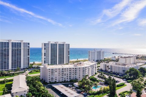 Condo in Boca Raton, Florida, 2 bedrooms  № 1920417 - photo 22