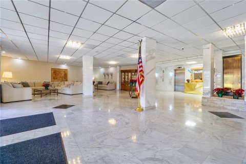 Condo in Boca Raton, Florida, 2 bedrooms  № 1920417 - photo 23
