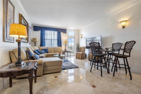 Condo in Boca Raton, Florida, 2 bedrooms  № 1920417 - photo 6