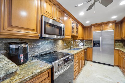Condo in Boca Raton, Florida, 2 bedrooms  № 1920417 - photo 10