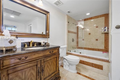 Condo in Boca Raton, Florida, 2 bedrooms  № 1920417 - photo 14